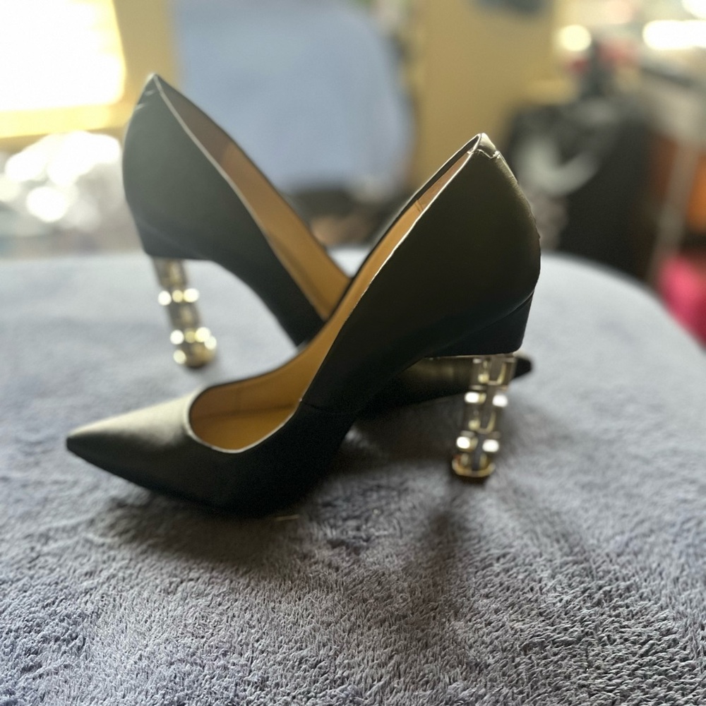 Black Katy Perry heels